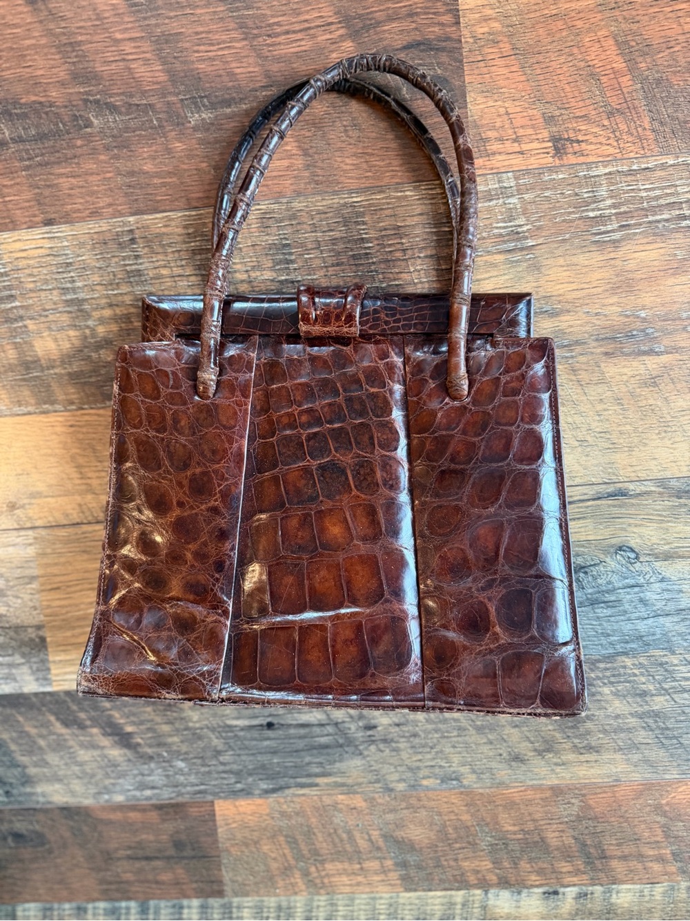 Vintage Genuine Alligator Purse - Picture 9 of 9